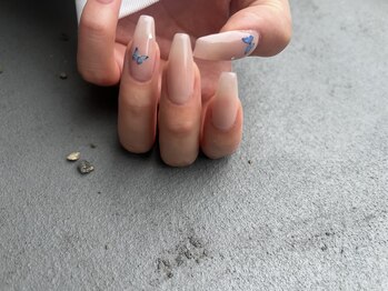 ハウワ(HAUWA.)/butterfly