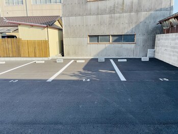 サロン ド ユキフラン(Salon de Yukifranc)/13・14・15番にお停めください↓