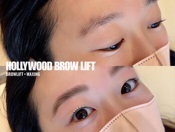 キールーフ 学芸大学 中央町店(kii roof)/マツパ×ハリウッドブロウリフト