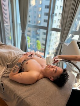 ビュースティ(BEAUSTIE)の写真/【ヒゲ脱毛3,000円★】VIOや全身脱毛も人気！毎日の面倒なヒゲ剃りが不要に♪清潔感UPで好印象◎