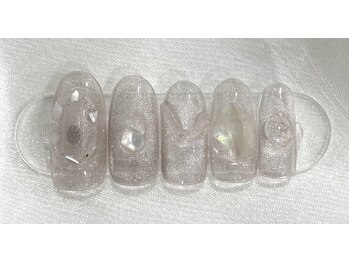 キャトル 表参道(quatre.)/マグネットネイル