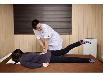 カイロプラクティック金子施術院/骨盤　歪みの検査