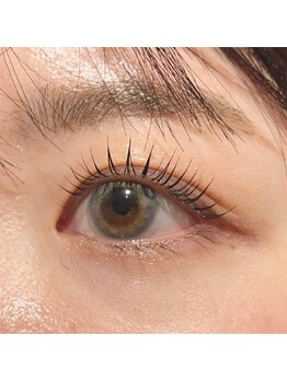 プチトリアノン(petit trianon)/パリジェンヌリフト