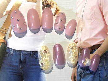 ネイルサロン アニーアンドジーノ(NAIL SALON Annie&Gino)/