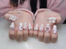 ウメネイルスタジオ(UME NAIL STUDIO)/* 長 さだしやり放題×つけ放題