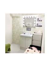 ホワイトニングサロン 札幌店/【化粧スペース】ホワイトニング