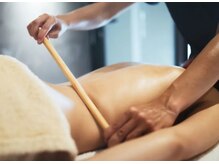 タイ古式マッサージ チェンマイ/バンブーセラピーはタイ発