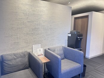 手もみハンズプレミアム 甲子園口店(手もみHANDS PREMIUM)/広々とした受付