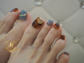 モモナ/べっ甲ネイル