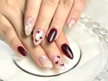 パダアット ヴァラネイル 天神南店(PADA at VALLANAIL)/大人キュートネイル/ハートマグ