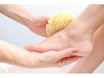 エヌドットバーバーヒロオ ネイル(N.BARBER HIROO)/【フットスパ】