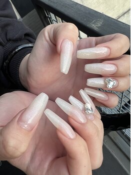 ピュアティネイル(purity nail)の写真/圧倒的な技術力&センスが魅力♪大人可愛くキレイに見える形作りでスカルプの良さを最大限に引きだします♪