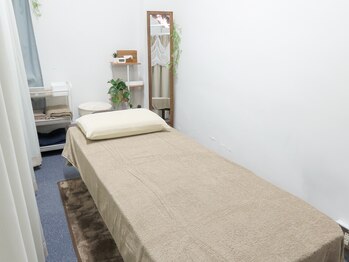 ツーベース(2BASE)/個室の施術ルームです♪