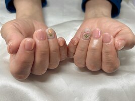 チューリップネイル