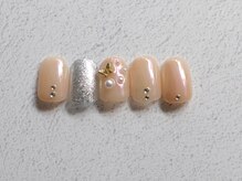 ディー ネイル アイラッシュ ヤバ(DEE nail×eyelash yaba)/B-17 90分アートフリー