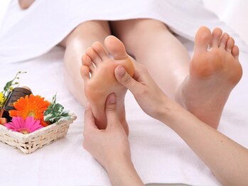 オッペンコスメティクス ぱぁる。(OPEEN COSMETICS)の写真/本格台湾式足つぼをリーズナブルに体験★特別価格台湾式足もみ30分￥3000★