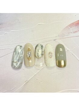 ネイルアンドまつげ リュフェール 五反田(Nail Lufaire)/大理石風ミラーフレンチ
