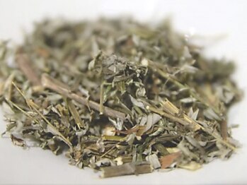 Yug.E/オーガニックよもぎを使用