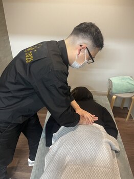ゴールドベア(GOL D BEAR)の写真/日々溜まる疲れ・痛みの根本改善をサポート！ 理容師と理学療法士がコラボし、頭~足先までトータルでケア◎