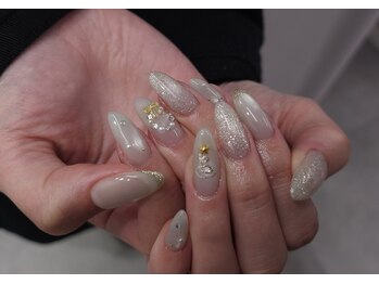 プクネイル(puku nail)