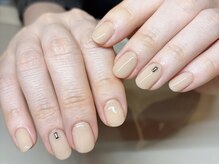 ブルジェネイル ネイル(BOURGE nail)/凛としたヌードベージュ