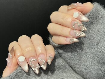 ラフ ハチサンゼロイチ(laugh8301)の写真/◆ご新規様オフ無料!パラジェルフィルイン可で爪のダメージ最小限に★長さ出しや亀裂補強もお任せ下さい♪