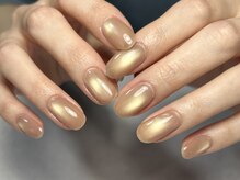 mjuk. 【ミューク】《ネイル/ワンカラー/マグネット/フィルイン》の雰囲気(うるうるキラキラマグネットネイル。色も多数揃えています。)