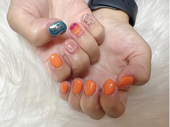 ナナネイル(NaNa Nail)/