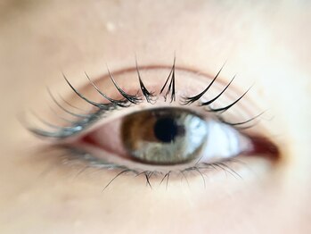 フィグ バイ アルテフィーチェ 西宮(fig by artefice)/大きめカールで大人っぽく