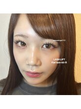 ライル(RILE)/LASHLIFT ＋Flat lash60本