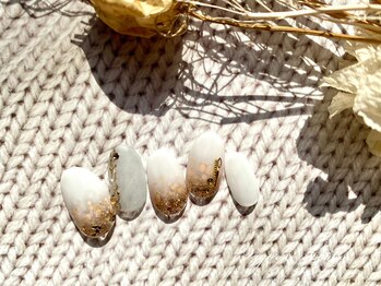 ヴィガー アンド ルックス 白金 目黒(Vigor&Looks)/ホワイト ニュアンスネイル