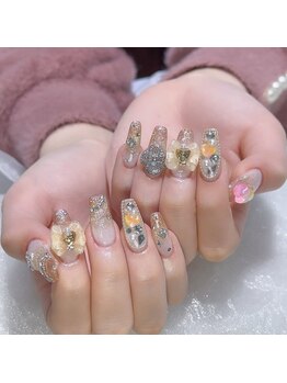 クイーンズビューティーサロン 歌舞伎町店(Queen's beauty salon)/チップ長さだしやりつけ放題