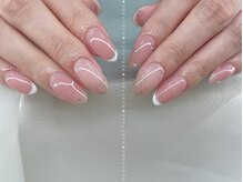 ココナッツネイル/フレンチネイル