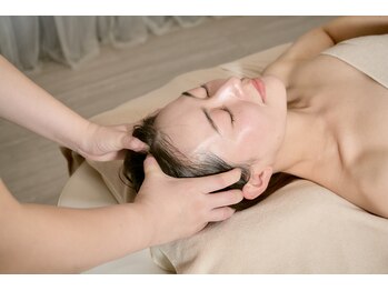 カオク ビューティーサロン(kaoku beauty salon)/アロマヘッドマッサージ