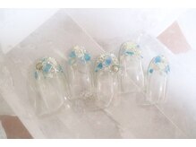 ラミエンヌ/シェル　夏ネイル