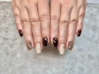 ネイル アイラッシュ 彩 熊谷店/カフェラテネイル