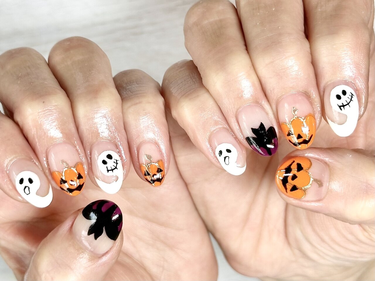 光るハロウィンブラックマグネットニュアンスネイル お化け かぼちゃ 秋 黒 光るハロウィンブラックマグネットニュアンスネイル お化け かぼちゃ