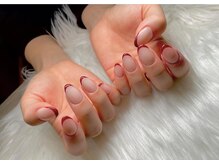 ネイルアンドアイラッシュスタジオ シュシュ(chouchou)/赤・細フレンチ