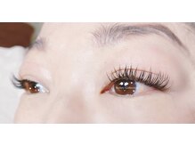 ビューティーコレクション アリレイナ(BEAUTY COLLECTION ARIREINA)/フラットラッシュは軽～い付心地