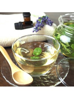 もう蒸されずにはいられない。/発汗を促すホットティー