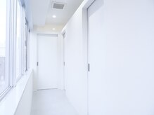 メンズビオ 神戸三宮店の雰囲気（効果重視。二人三脚で理想を実現します。【神戸三宮メンズ脱毛】）