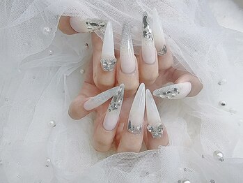 ロカネイル(ROKA NAIL)/パーツつけ放題★深夜営業