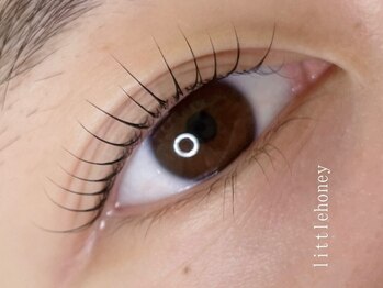 リトルハニー(Little honey)の写真/【次世代まつ毛パーマ★アイシャンプー付¥5500】ナチュラルでも映える可愛いお目元を演出♪初めての方も◎