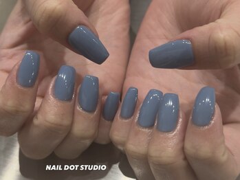 ネイルドットスタジオ 堺筋本町(NAIL DOT STUDIO)/くすみブルー