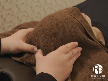 リセットボディ 淀屋橋 肥後橋店(RESET BODY)の写真/【ビジネスパーソン専門ドライヘッドスパ】眼精疲労・PC疲労・頭の重さに極上の入眠体験