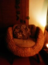 ヒーリングサロン氣颯 東店/アジアンチェアー