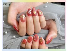 エイチワン(H1)/赤色の新年デザイン