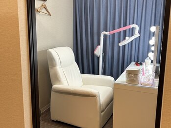 エクシアホワイトニング 町田店/お友だちと一緒にご来店も可能♪