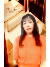 ファンディーナ(Fundiina)&nbsp;ウォン 