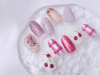 ルーラ(Rula)の写真/フィルイン対応＆ウォーターケア付き★【手元に華やかデザインを♪】定額アートから持ち込みまで対応可◎